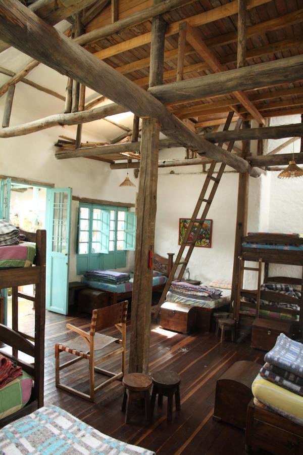 Pensión Anandamayi House